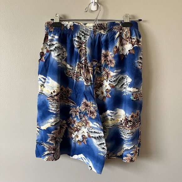 Hilo Hattie blue Hawaiian floral shorts - Picture 4 of 8